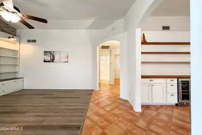 5251 W Pontiac Drive, Glendale, AZ 85308 - Photo 9