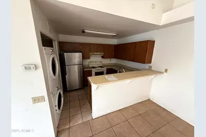 7013 S 41st Way, Phoenix, AZ 85042 - Photo 3