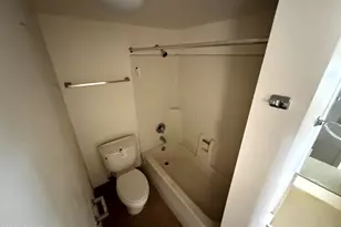 7013 S 41st Way, Phoenix, AZ 85042 - Photo 7