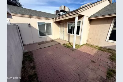 7013 S 41st Way, Phoenix, AZ 85042 - Photo 9