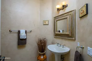 19973 N Half Moon Dr, Surprise, AZ 85374 - Photo 15