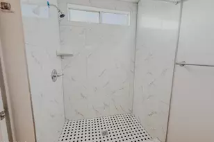 7027 W Cherry Hills Dr, Peoria, AZ 85345 - Photo 15