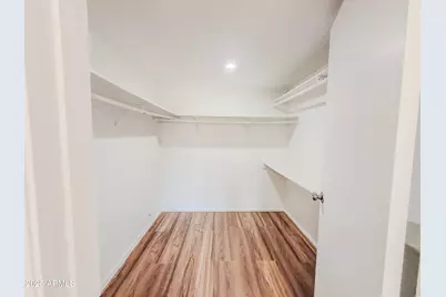 7027 W Cherry Hills Drive, Peoria, AZ 85345 - Photo 13