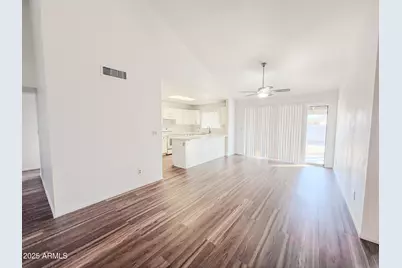 7027 W Cherry Hills Drive, Peoria, AZ 85345 - Photo 3