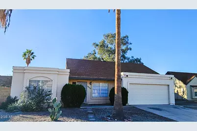 7027 W Cherry Hills Drive, Peoria, AZ 85345 - Photo 1