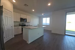 37584 N Singletree Dr, San Tan Valley, AZ 85140 - Photo 9