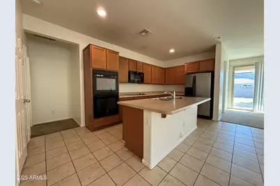 15811 W Banff Lane, Surprise, AZ 85379 - Photo 5