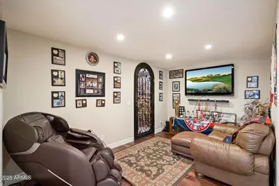 11621 S Blackfoot Drive, Phoenix, AZ 85044 - Photo 15