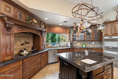 11621 S Blackfoot Drive, Phoenix, AZ 85044 - Photo 13