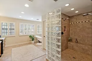 11621 S Blackfoot Dr, Phoenix, AZ 85044 - Photo 23