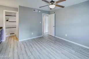 3402 N 32nd St, Phoenix, AZ 85018 - Photo 13