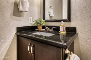 3402 N 32nd St, Phoenix, AZ 85018 - Photo 21