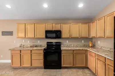 13459 W Acapulco Lane, Surprise, AZ 85379 - Photo 7