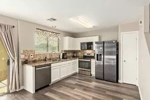 6307 W Beverly Rd, Laveen, AZ 85339 - Photo 9