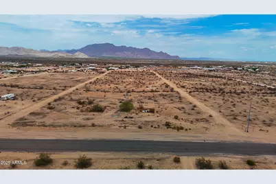 55610 W McDavid Rd (Lot 4) 2.9 Acres -- #-, Maricopa, AZ 85139 - Photo 5