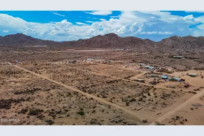 55610 W McDavid Rd (Lot 2) 2.6 Acres -- #-, Maricopa, AZ 85139 - Photo 9
