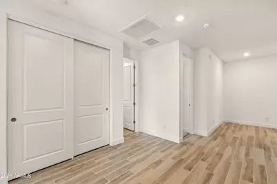 21435 W Meadowbrook Avenue, Buckeye, AZ 85396 - Photo 5