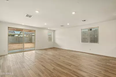 21435 W Meadowbrook Avenue, Buckeye, AZ 85396 - Photo 9