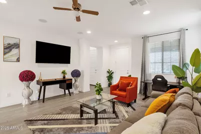 3829 S 64th Drive, Phoenix, AZ 85043 - Photo 3