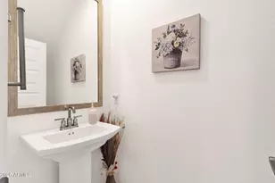 3829 S 64th Dr, Phoenix, AZ 85043 - Photo 5