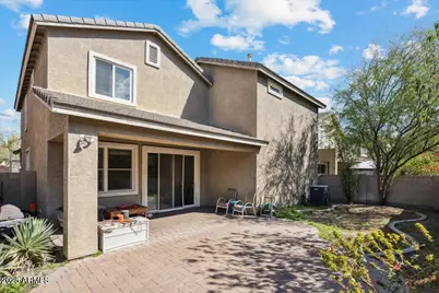 2233 E Pecan Road, Phoenix, AZ 85040 - Photo 1