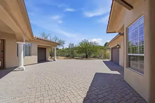 7917 E Cave Creek Rd, Carefree, AZ 85377 - Photo 55