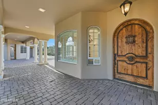 7917 E Cave Creek Rd, Carefree, AZ 85377 - Photo 7