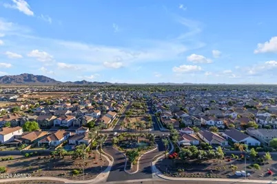 4306 E Yellowstone Place, Chandler, AZ 85249 - Photo 9