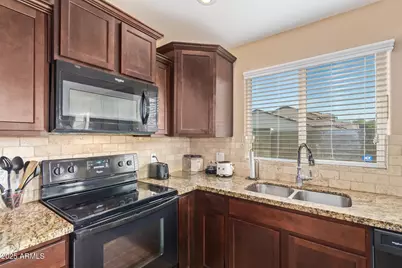 2929 W La Salle Street, Phoenix, AZ 85041 - Photo 15