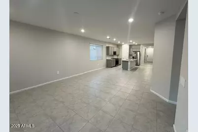 3418 S 177th Drive, Goodyear, AZ 85338 - Photo 5