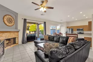 410 W Helena Dr, Phoenix, AZ 85023 - Photo 15