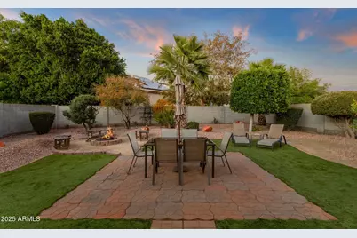 410 W Helena Drive, Phoenix, AZ 85023 - Photo 31