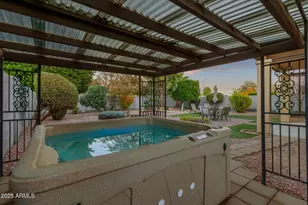 410 W Helena Dr, Phoenix, AZ 85023 - Photo 33