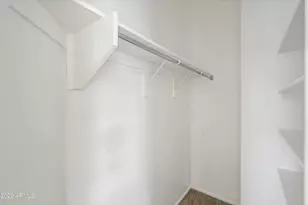 2725 E Mine Creek Rd, Phoenix, AZ 85024 - Photo 23