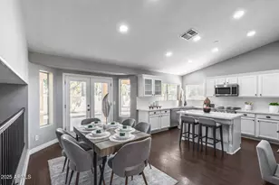 7276 W Oraibi Dr, Glendale, AZ 85308 - Photo 17