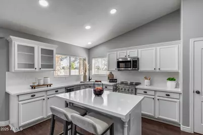 7276 W Oraibi Drive, Glendale, AZ 85308 - Photo 27