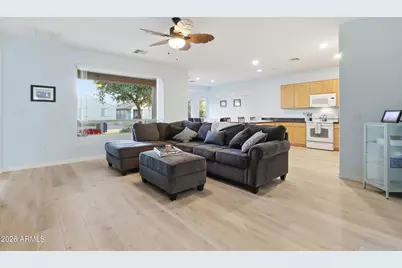 20357 N Lemon Drop Drive, Maricopa, AZ 85138 - Photo 9