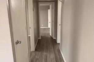 6529 N 67th Ave, Glendale, AZ 85301 - Photo 9