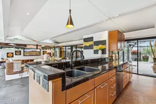 4324 E Stanford Dr, Phoenix, AZ 85018 - Photo 11