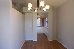 8664 N 107th Dr, Peoria, AZ 85345 - Photo 7