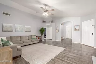 106 W Smoke Tree Rd, Gilbert, AZ 85233 - Photo 5