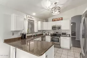 106 W Smoke Tree Rd, Gilbert, AZ 85233 - Photo 7