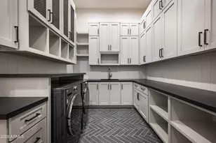 6500 E Cactus Wren Rd, Paradise Valley, AZ 85253 - Photo 51