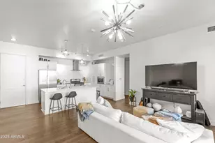 3131 N Central Ave, Phoenix, AZ 85012 - Photo 11