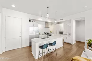 3131 N Central Ave, Phoenix, AZ 85012 - Photo 15