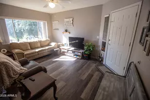 1295 N Ash St, Gilbert, AZ 85233 - Photo 5