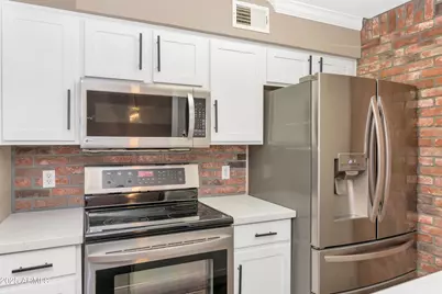 2025 E Campbell Avenue #143, Phoenix, AZ 85016 - Photo 7