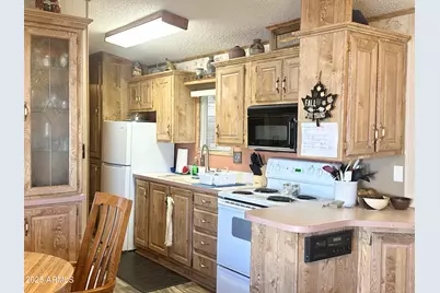 930 S Nickel Drive, Apache Junction, AZ 85119 - Photo 25