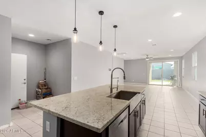 2819 E James Avenue, San Tan Valley, AZ 85143 - Photo 9