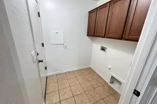 1223 W Desert Seasons Dr, San Tan Valley, AZ 85143 - Photo 5